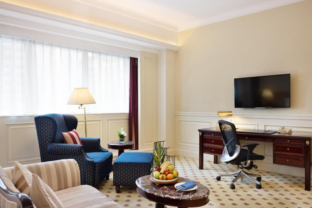 Crowne Plaza Hotel & Suites Landmark Shenzhen By Ihg - Nearby Luohu Border, Indoor Heated Swimming Pool, Complimentary Welcome Drink المظهر الخارجي الصورة
