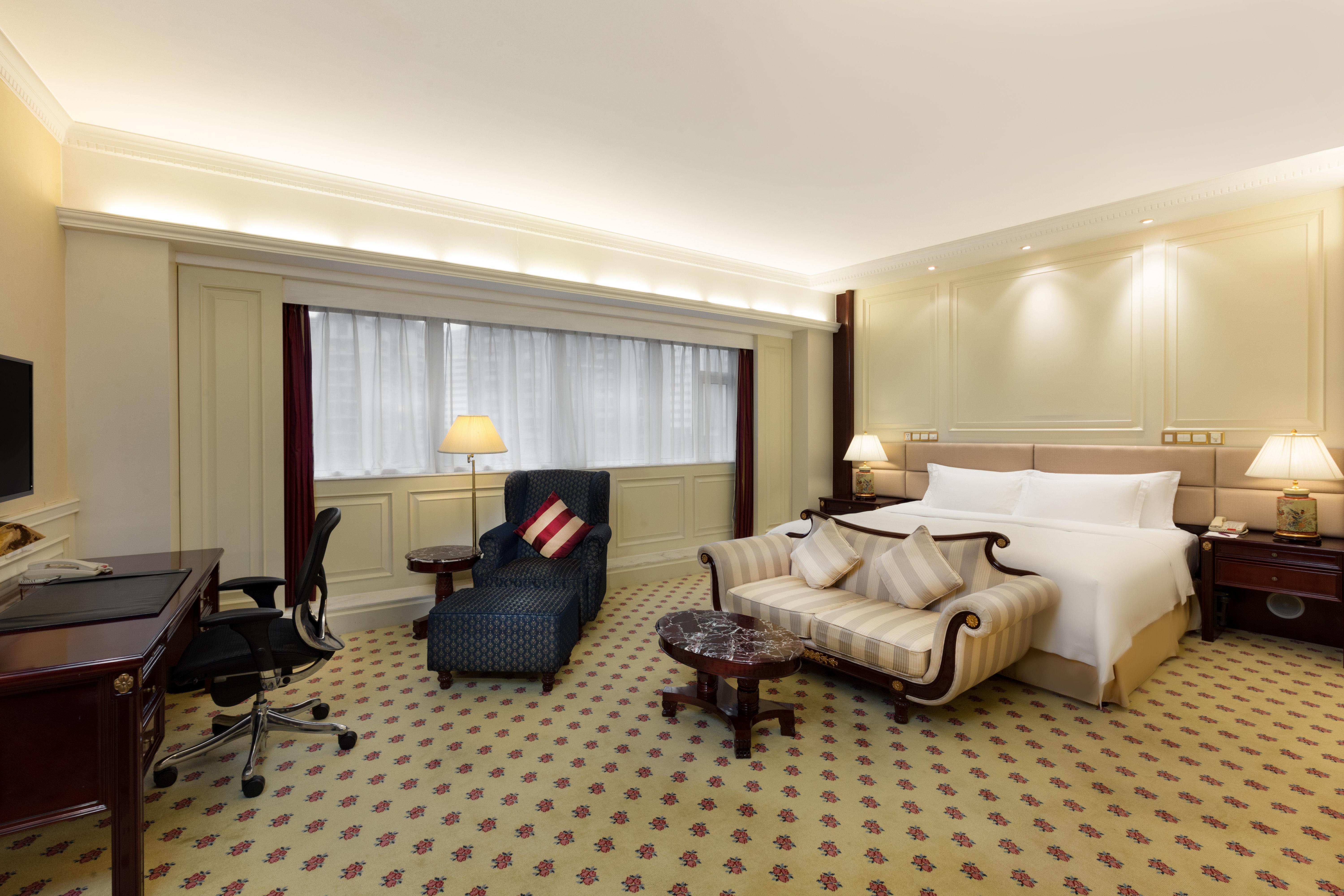 Crowne Plaza Hotel & Suites Landmark Shenzhen By Ihg - Nearby Luohu Border, Indoor Heated Swimming Pool, Complimentary Welcome Drink المظهر الخارجي الصورة