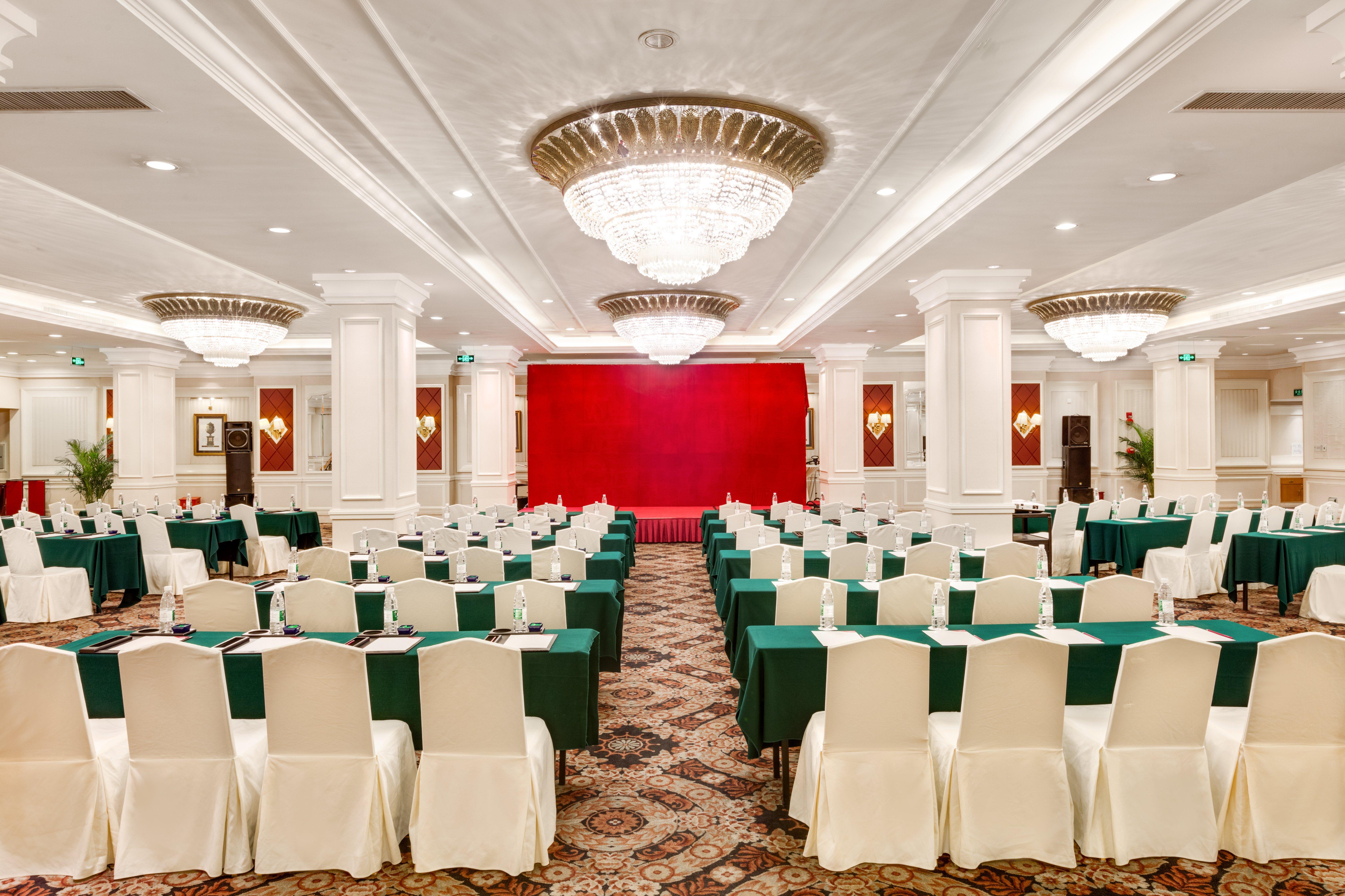 Crowne Plaza Hotel & Suites Landmark Shenzhen By Ihg - Nearby Luohu Border, Indoor Heated Swimming Pool, Complimentary Welcome Drink المظهر الخارجي الصورة