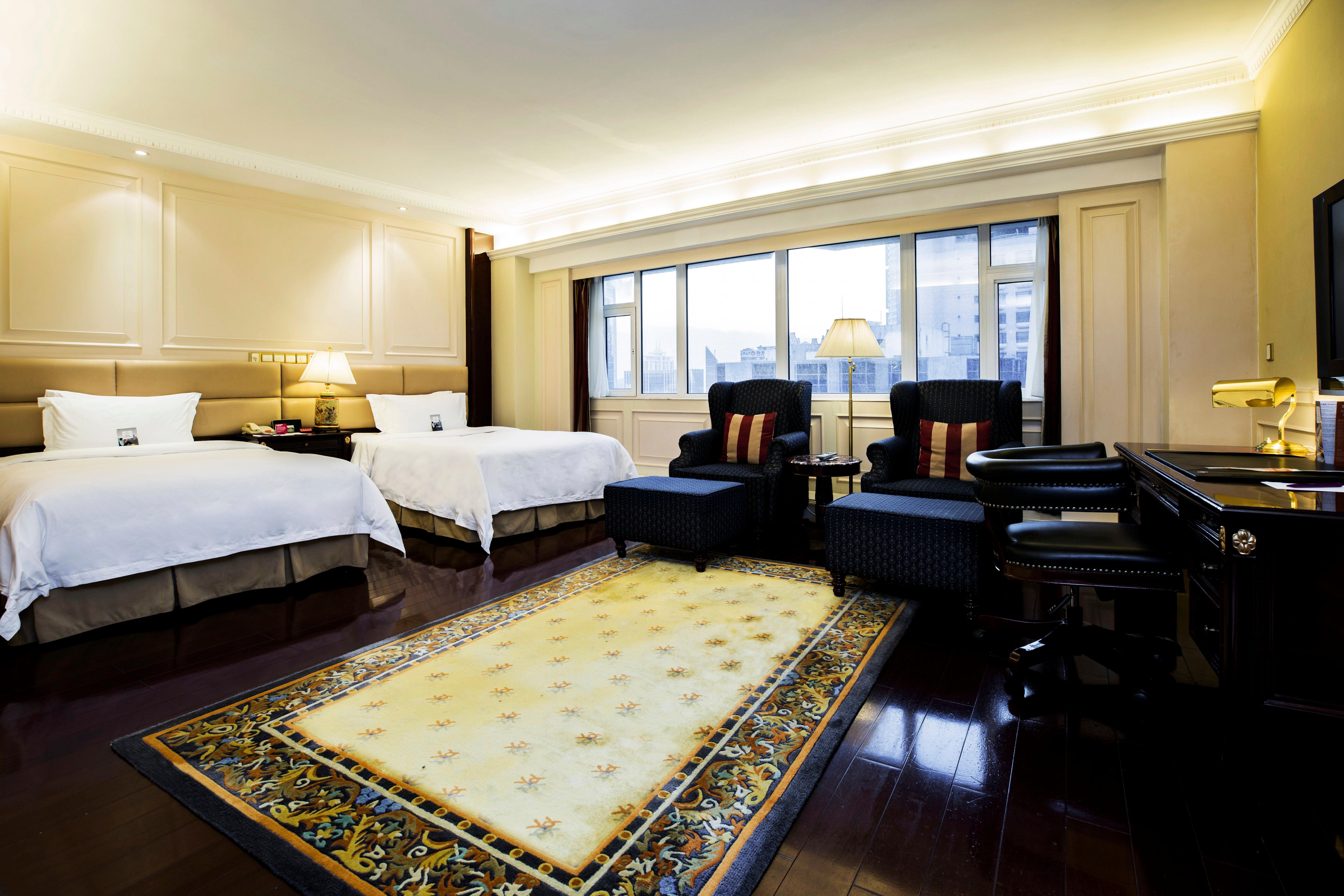Crowne Plaza Hotel & Suites Landmark Shenzhen By Ihg - Nearby Luohu Border, Indoor Heated Swimming Pool, Complimentary Welcome Drink المظهر الخارجي الصورة