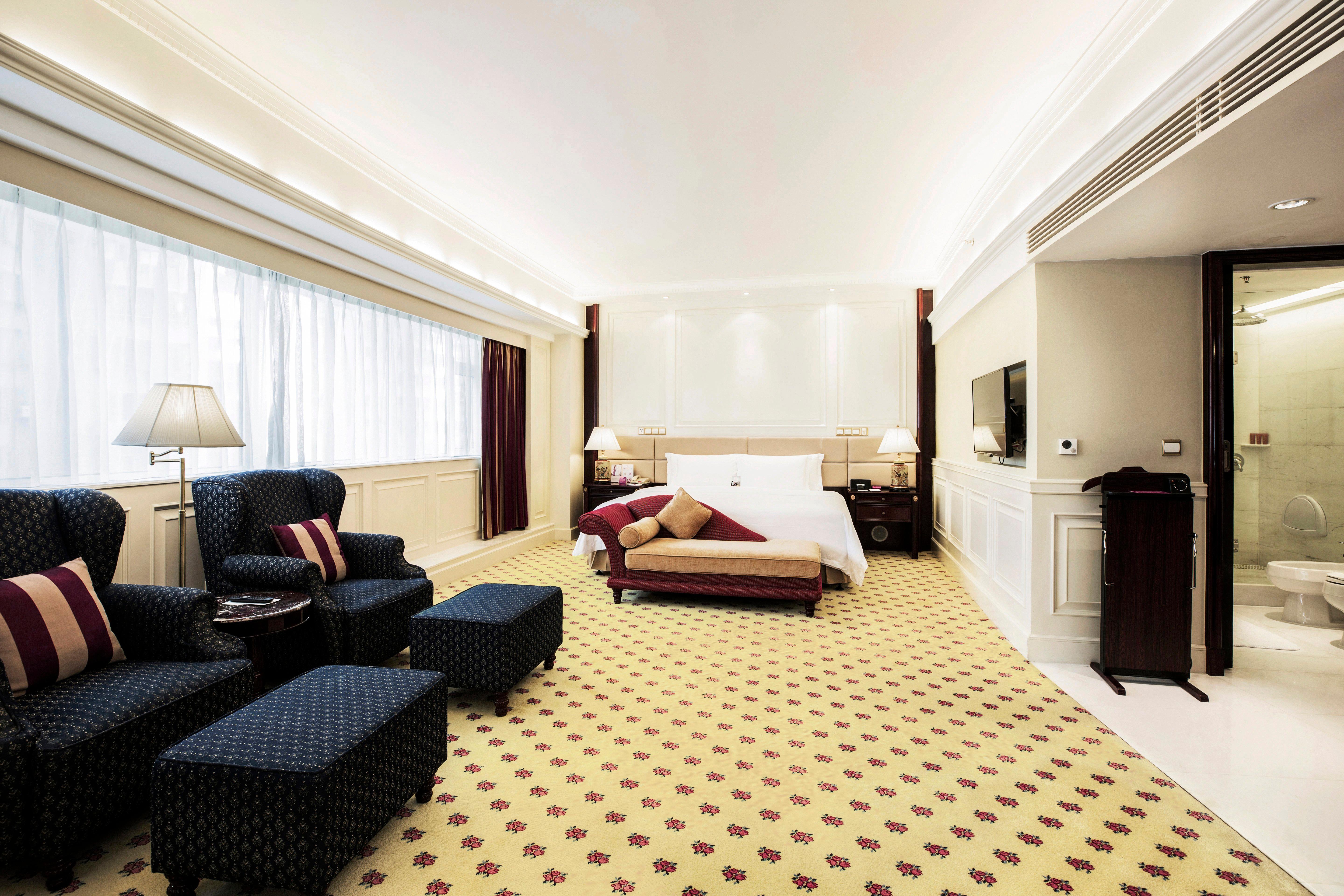 Crowne Plaza Hotel & Suites Landmark Shenzhen By Ihg - Nearby Luohu Border, Indoor Heated Swimming Pool, Complimentary Welcome Drink المظهر الخارجي الصورة