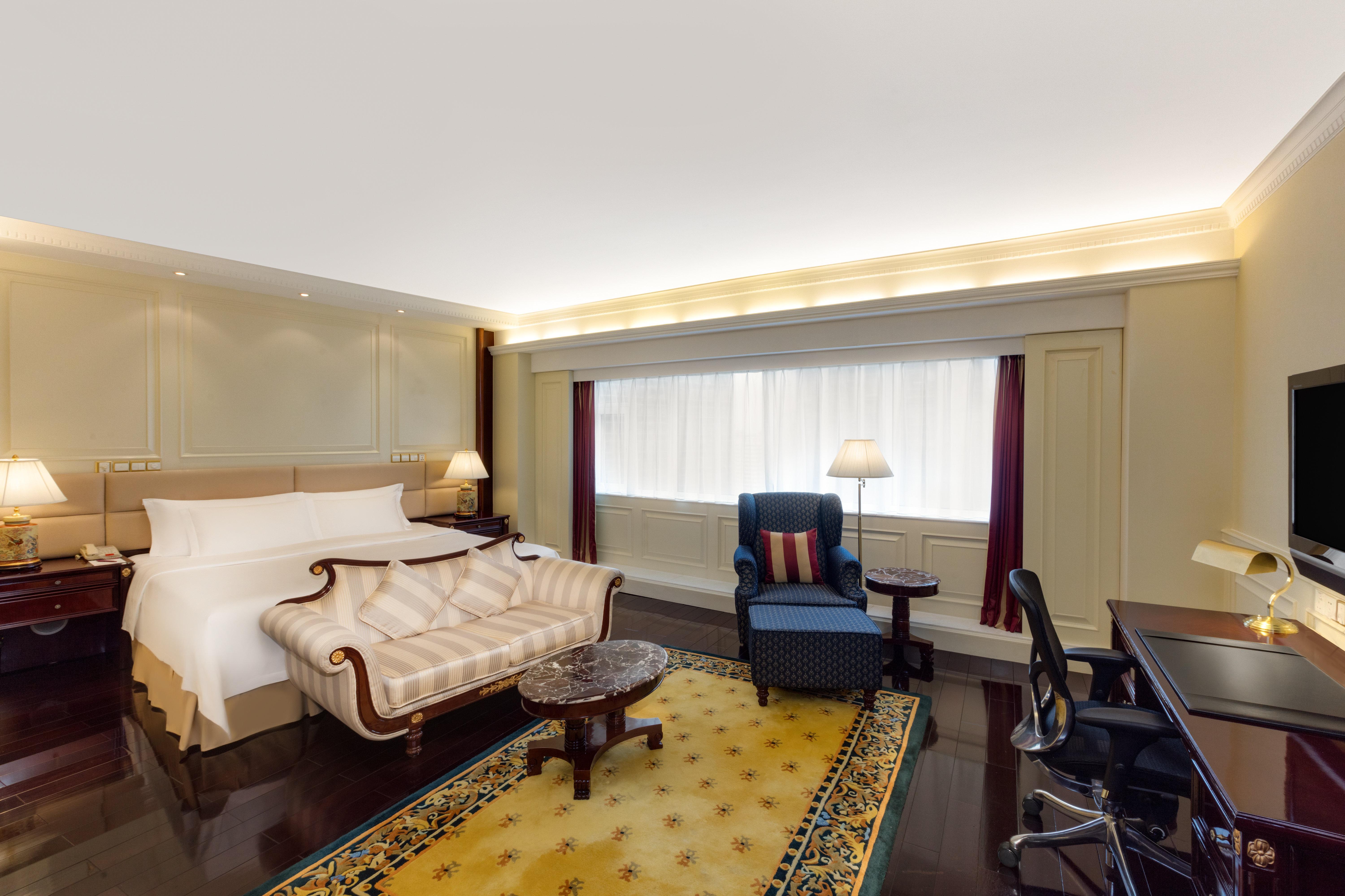 Crowne Plaza Hotel & Suites Landmark Shenzhen By Ihg - Nearby Luohu Border, Indoor Heated Swimming Pool, Complimentary Welcome Drink المظهر الخارجي الصورة