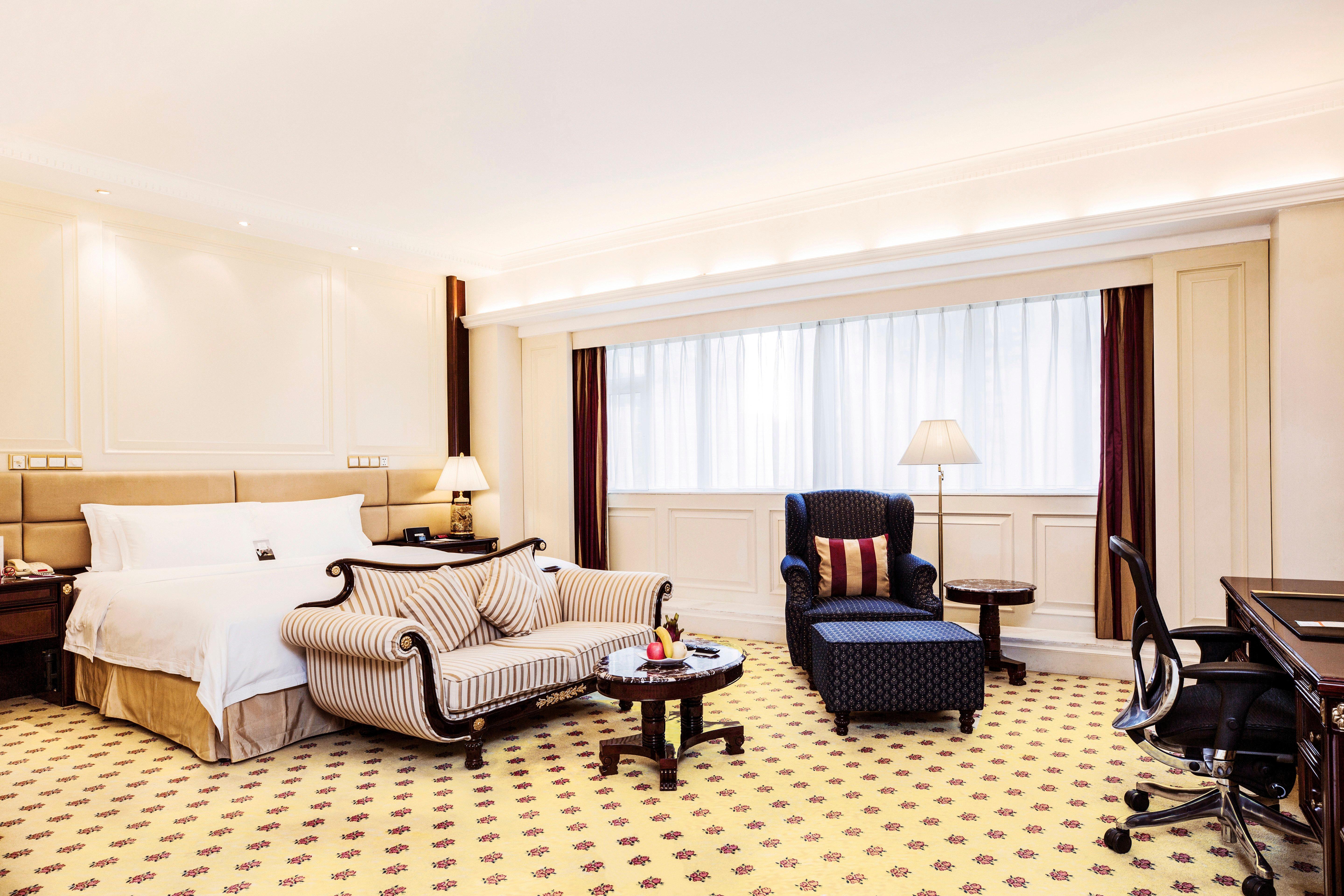 Crowne Plaza Hotel & Suites Landmark Shenzhen By Ihg - Nearby Luohu Border, Indoor Heated Swimming Pool, Complimentary Welcome Drink المظهر الخارجي الصورة
